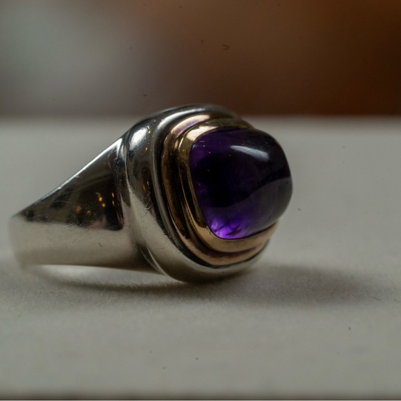 Tiffany & Co. Paloma Picasso 
Sugar Loaf Ring - Picture 6 of 7